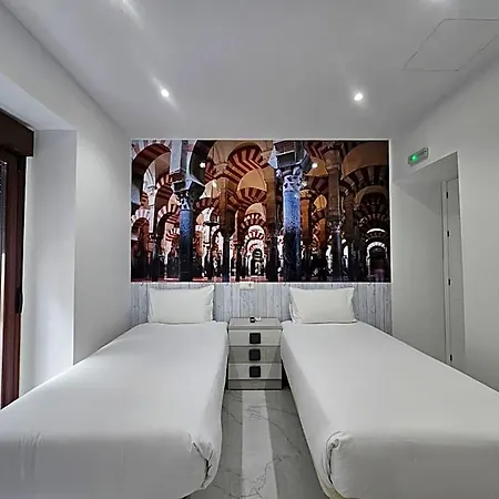 Nueva Cibeles 2*