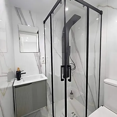 Nueva Cibeles Guest house