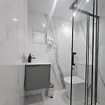 Nueva Cibeles Πανσιόν